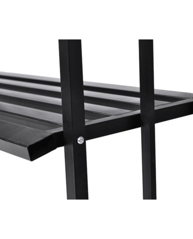 Voûte à roses de jardin avec banc